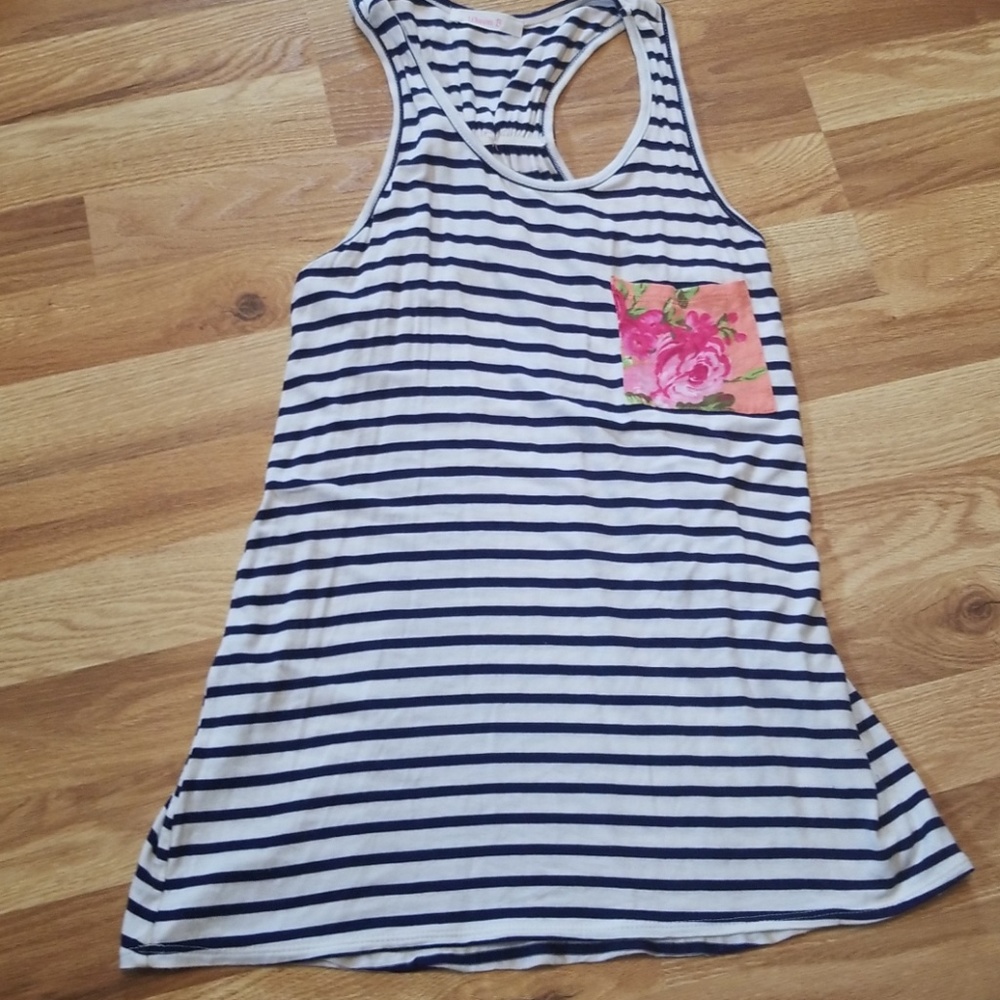 Navy/ white striped tank top. Floral pocket bow